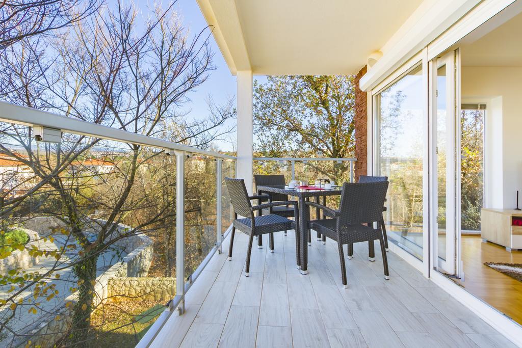 Villa Apartments Futura 반타치치 외부 사진